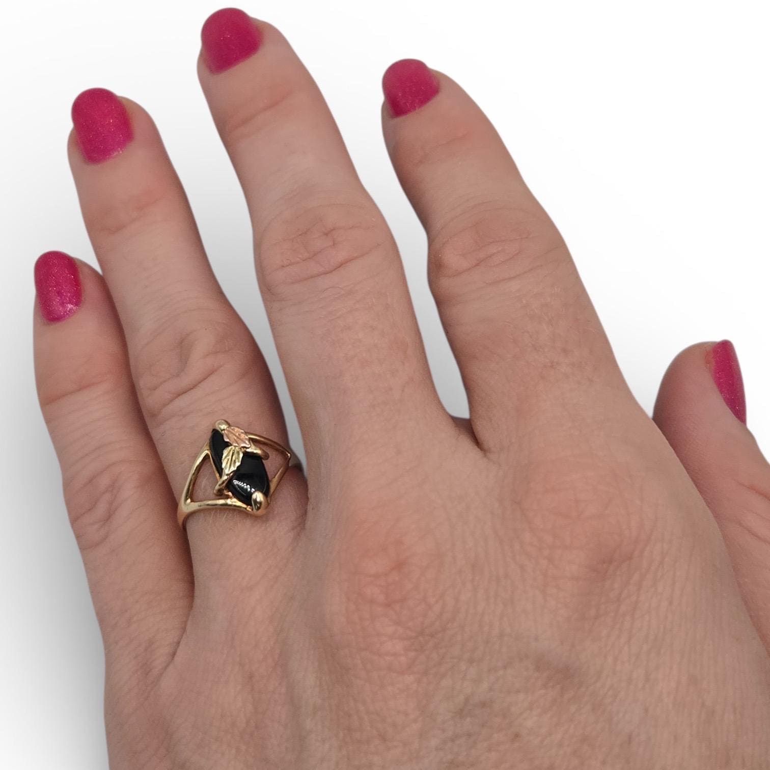 10K Solid Gold Black Hills Gold Ring, Tricolor Leaf Accent, Size 6.5