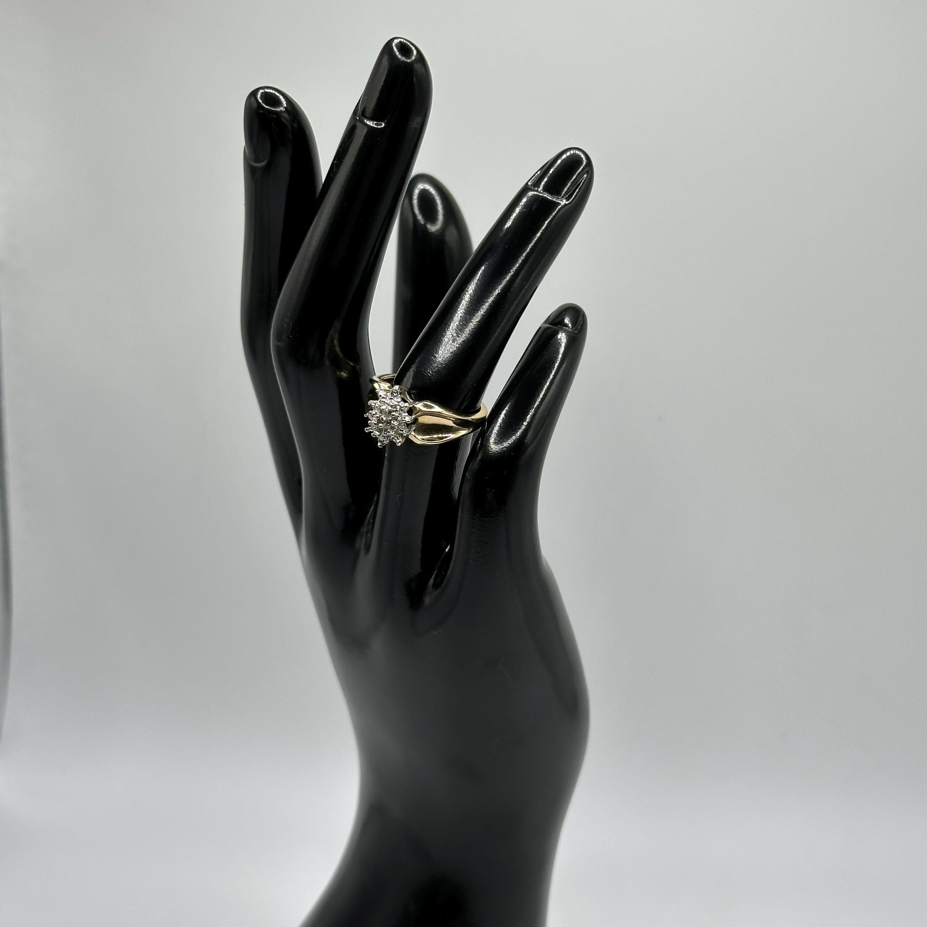 Vintage 10K Gold Diamond Cluster Ring Size 6.75